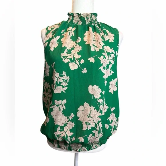 Sierra Sky Floral Green Sleeveless Top - Picture 1 of 4